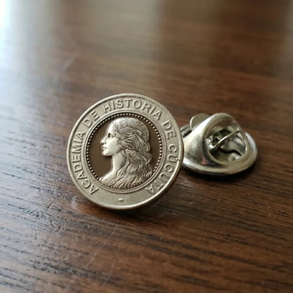 broches-metalicos-personalizados-norte-de-santander-colombia